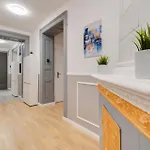 Centrum 1 Lodz 7 Prochnika 21